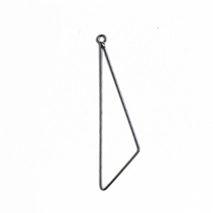 メタルパーツ / ワイヤーフープ 三角（1638） / R